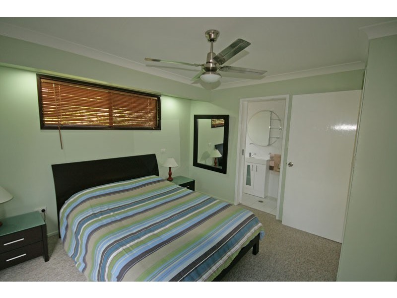 5 Elfran Avenue, Pottsville NSW 2489