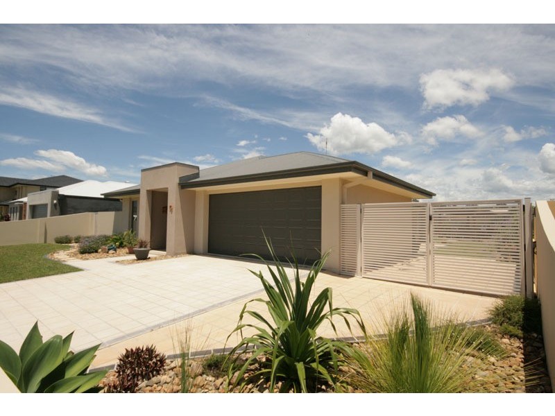 136 Overall Drive, Pottsville NSW 2489