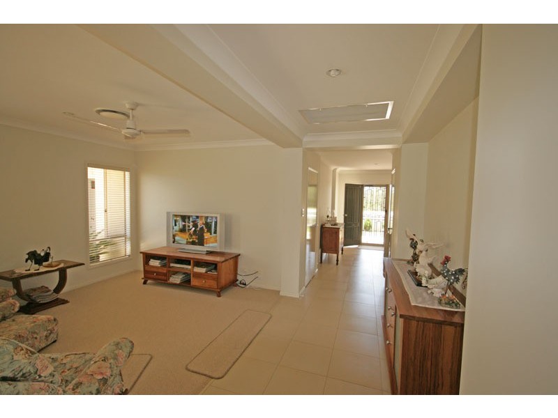 136 Overall Drive, Pottsville NSW 2489