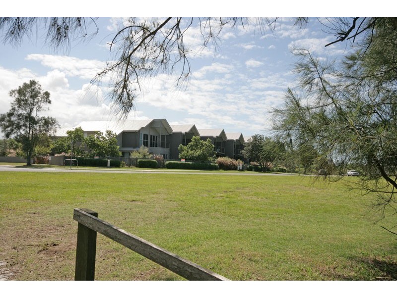 2-4 Overall Drive, Pottsville NSW 2489