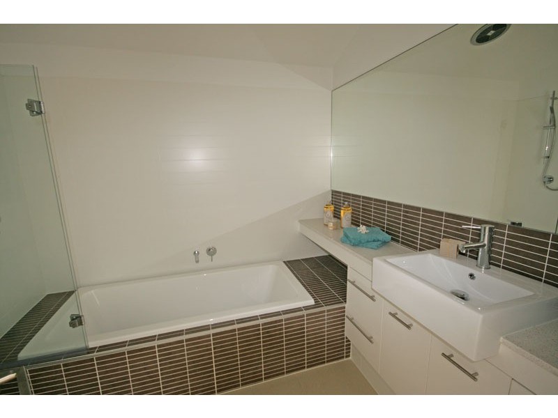 2-4 Overall Drive, Pottsville NSW 2489