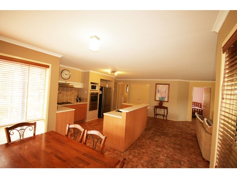 18 Border Crescent, Pottsville NSW 2489