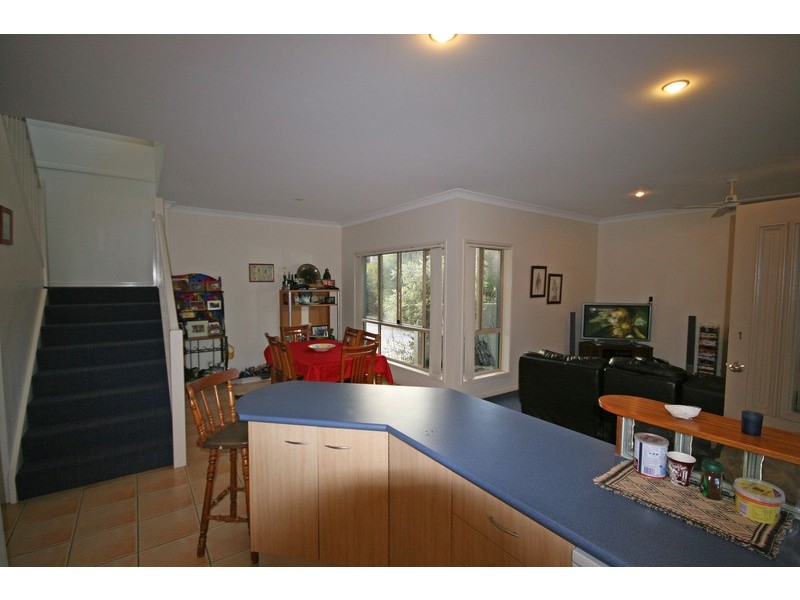 1/8 Overall Drive, Pottsville NSW 2489