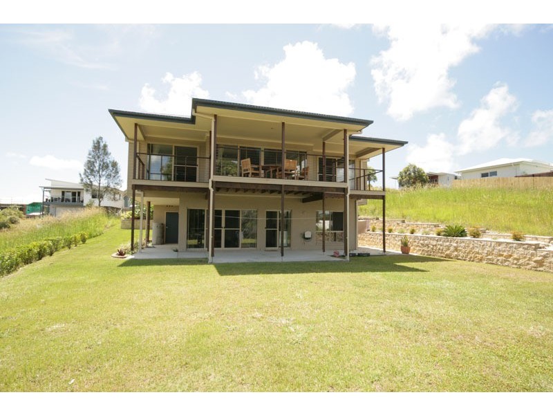 8 Euodia Avenue, Pottsville NSW 2489