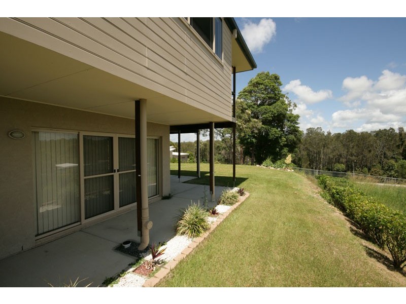 8 Euodia Avenue, Pottsville NSW 2489