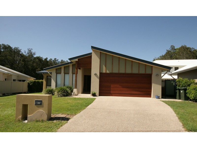 25 Macadamia Drive, Pottsville NSW 2489