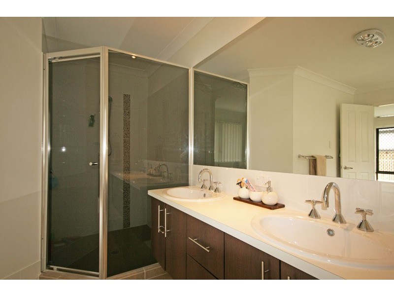 61 Sassafras Street, Pottsville NSW 2489