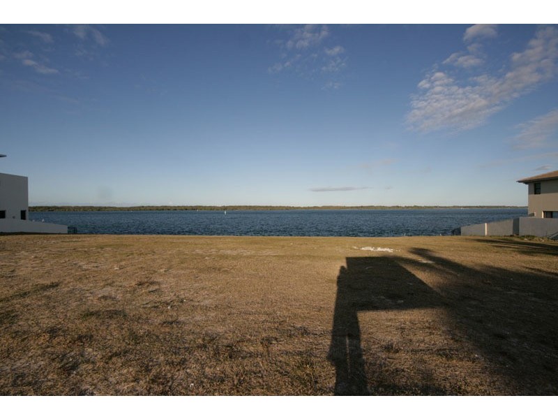 Lot 140 The Peninsula, Paradise Point QLD 4216