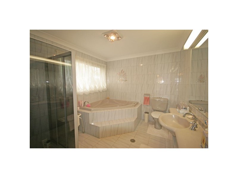 17 Edinburgh Court, Pottsville NSW 2489