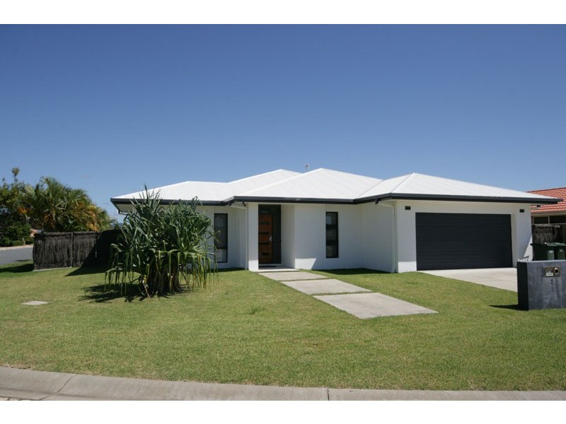 9 Urunga Drive, Pottsville NSW 2489