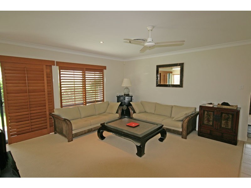 27 Suffolk Parade, Pottsville NSW 2489