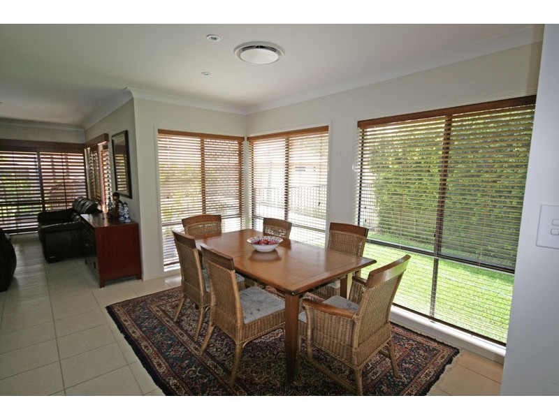 27 Suffolk Parade, Pottsville NSW 2489