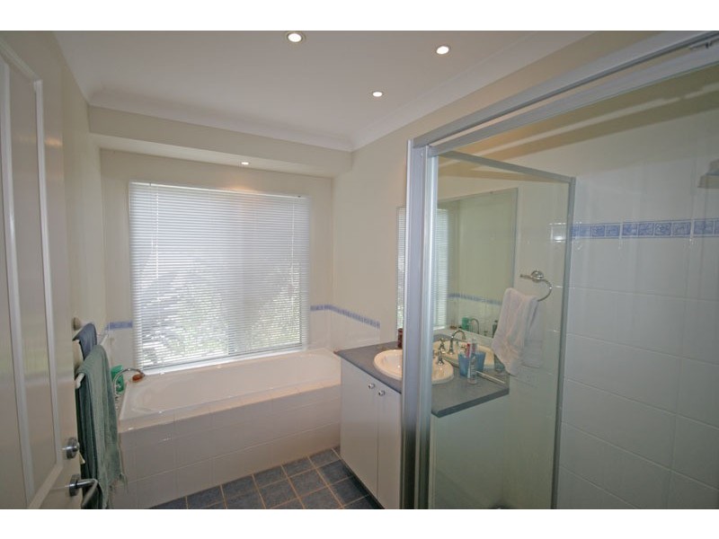 27 Suffolk Parade, Pottsville NSW 2489