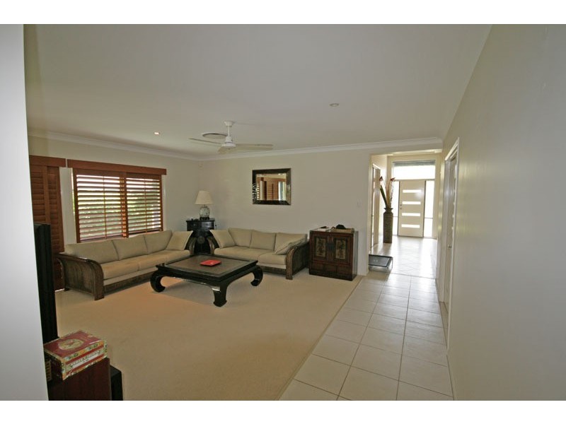 27 Suffolk Parade, Pottsville NSW 2489