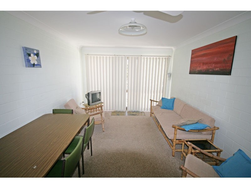 11/4 Boronia Avenue, Pottsville NSW 2489