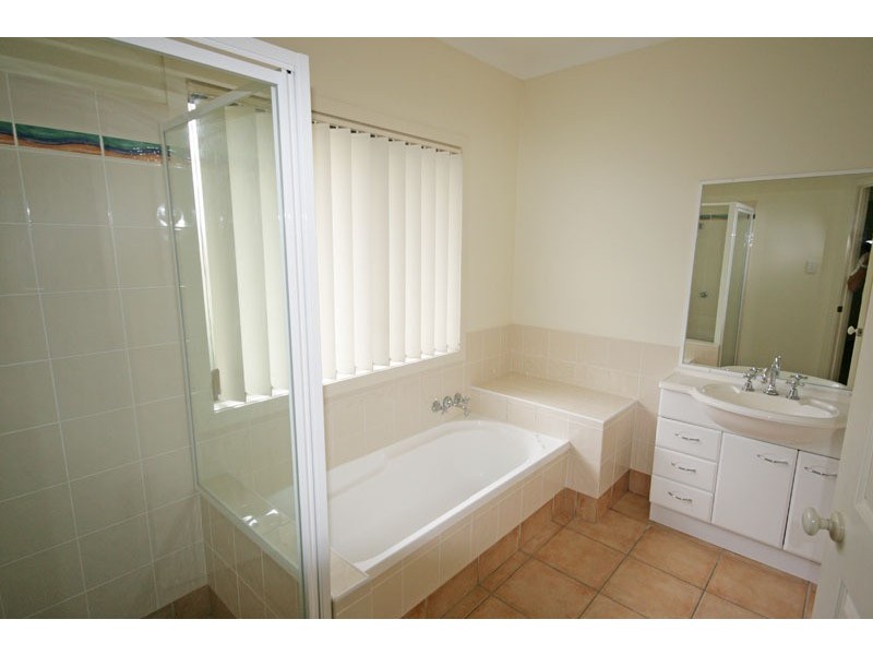 2/6 Overall Drive, Pottsville NSW 2489