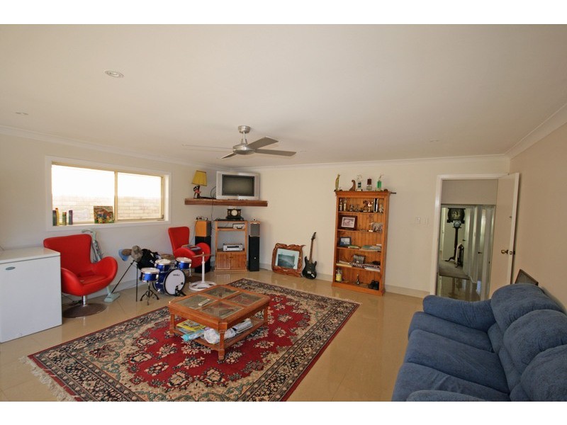 2/17 Elizabeth Street, Pottsville NSW 2489