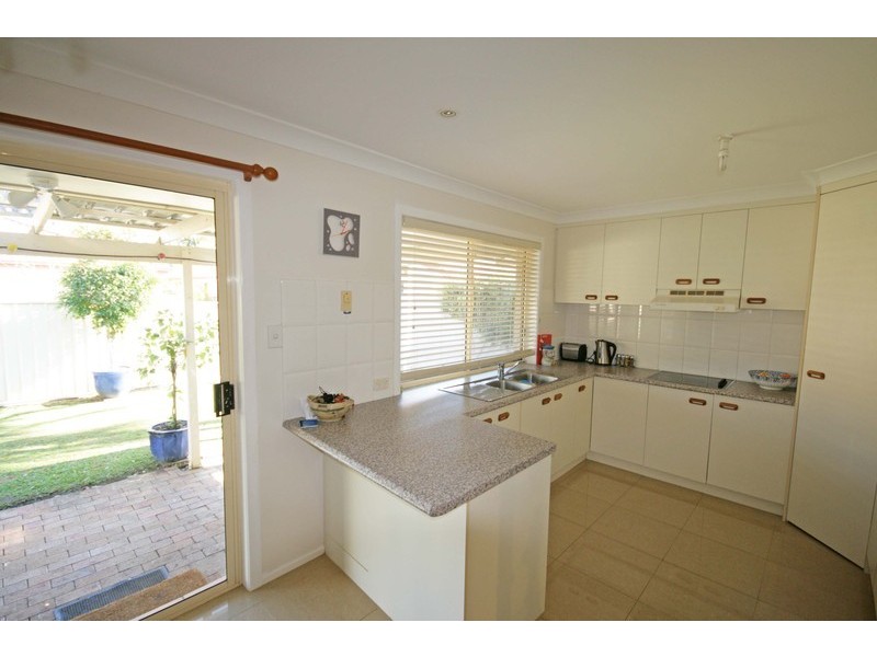 2/17 Elizabeth Street, Pottsville NSW 2489