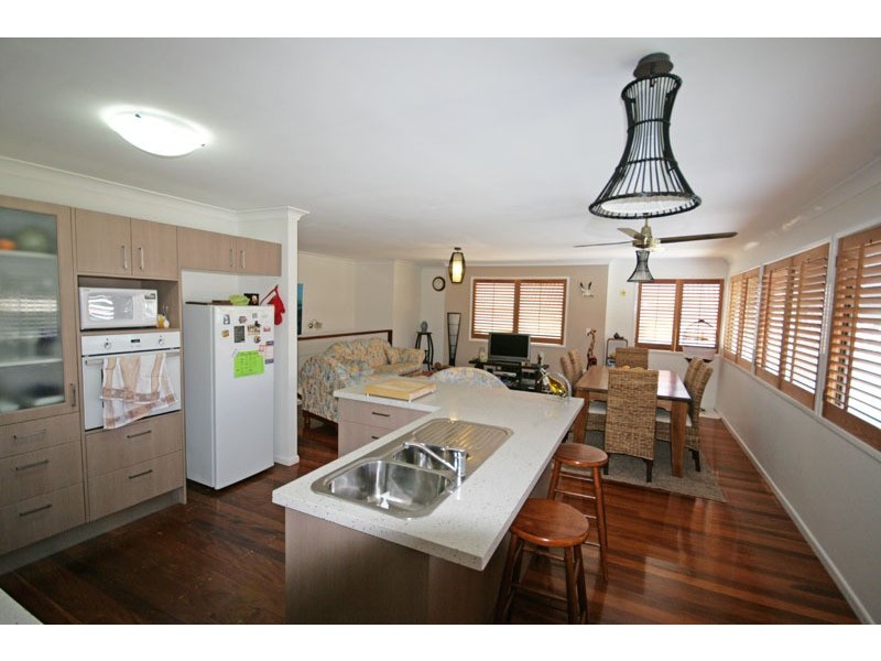 16 Tweed Coast Road, Pottsville NSW 2489
