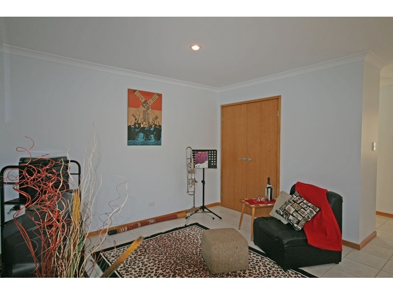 17 Flintwood Street, Pottsville NSW 2489