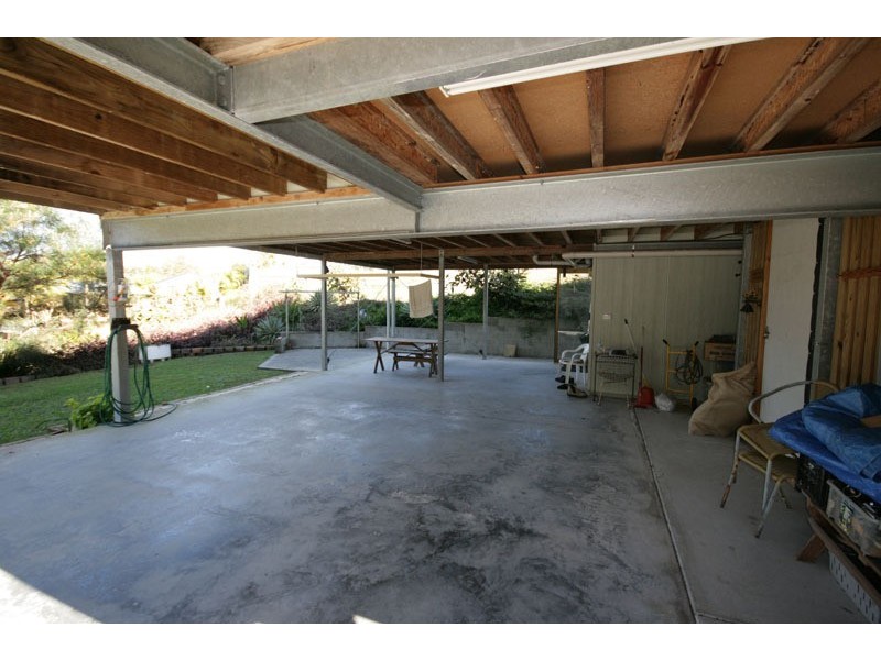 17 Flintwood Street, Pottsville NSW 2489