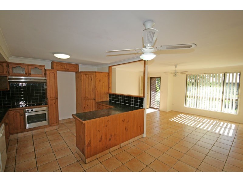 4 Royal Drive, Pottsville NSW 2489