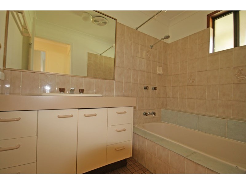 4 Royal Drive, Pottsville NSW 2489