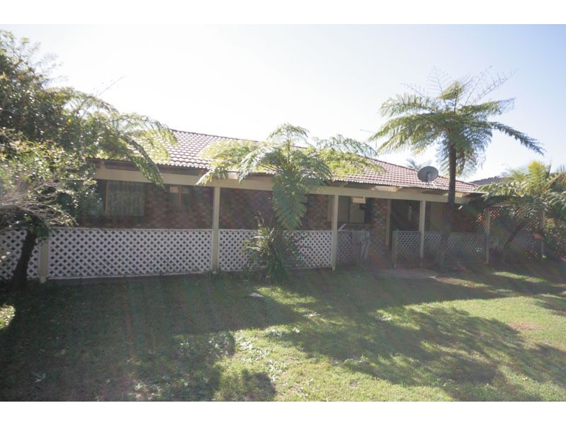 4 Royal Drive, Pottsville NSW 2489