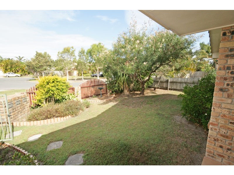 1/2 Miller Place, Pottsville NSW 2489