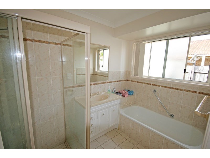 1/2 Miller Place, Pottsville NSW 2489