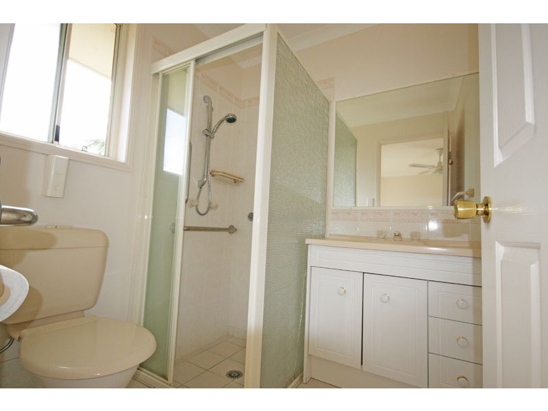 1/2 Miller Place, Pottsville NSW 2489