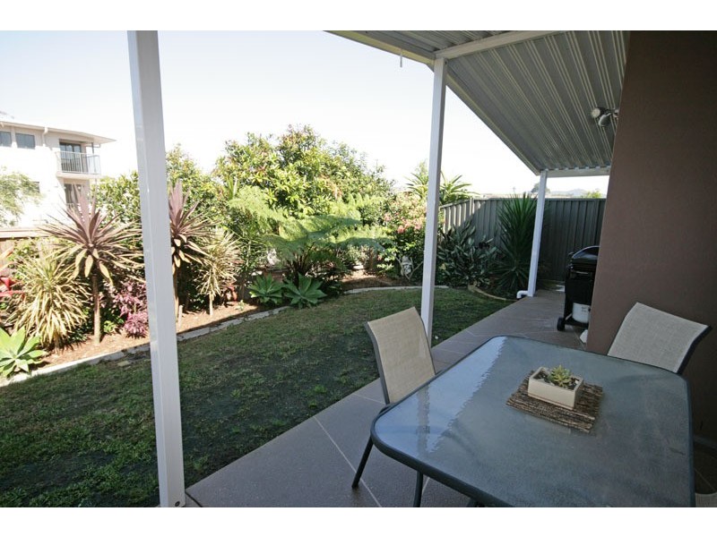 2/42 Ballina Street, Pottsville NSW 2489