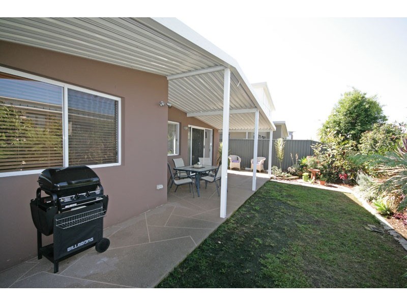 2/42 Ballina Street, Pottsville NSW 2489