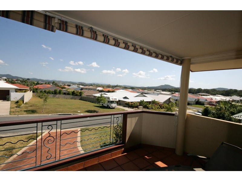 4 Suffolk Parade, Pottsville NSW 2489