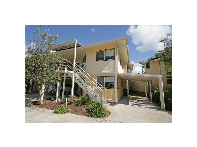 2 Creek Street, Hastings Point NSW 2489