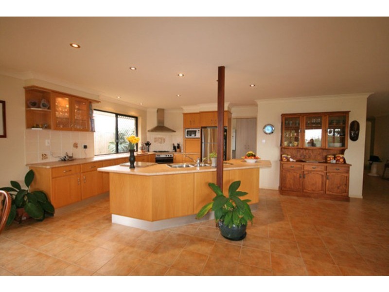 121 Overall Drive, Pottsville NSW 2489