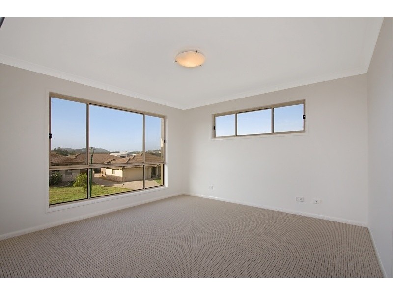 1 & 2/27 Newcastle Drive, Pottsville NSW 2489