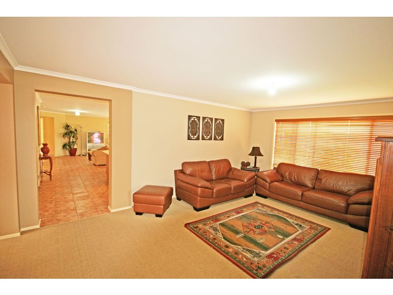 18 Border Crescent, Pottsville NSW 2489