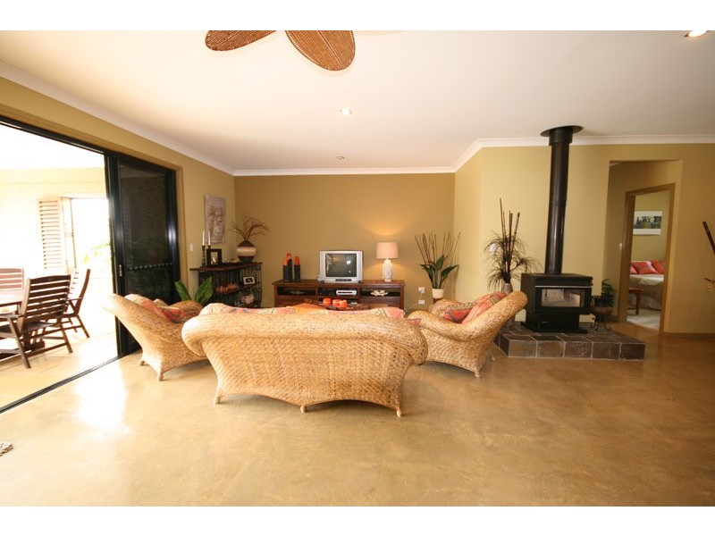 32 Ballina Street, Pottsville NSW 2489