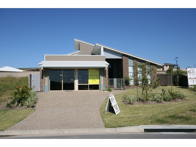 2 Newcastle Drive, Pottsville NSW 2489