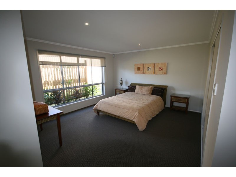 2 Newcastle Drive, Pottsville NSW 2489