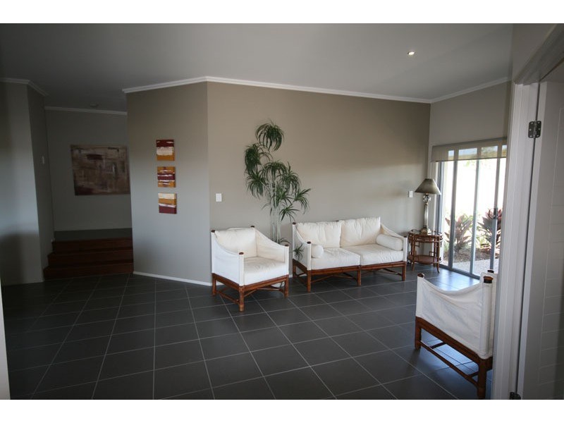 2 Newcastle Drive, Pottsville NSW 2489