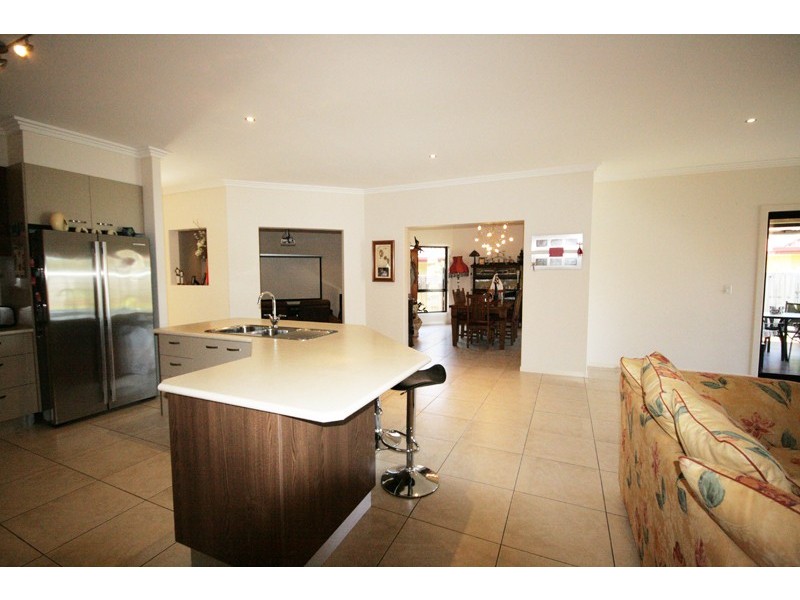 2 Benaud Place, Pottsville NSW 2489