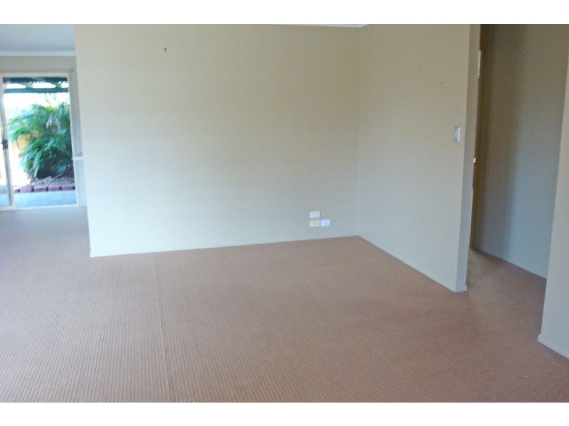 2/21 Victoria Avenue, Pottsville NSW 2489