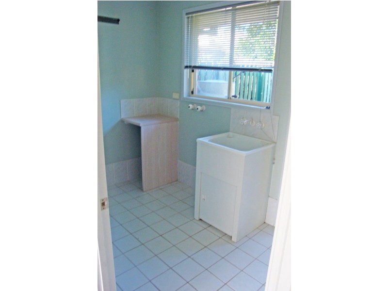 2/21 Victoria Avenue, Pottsville NSW 2489