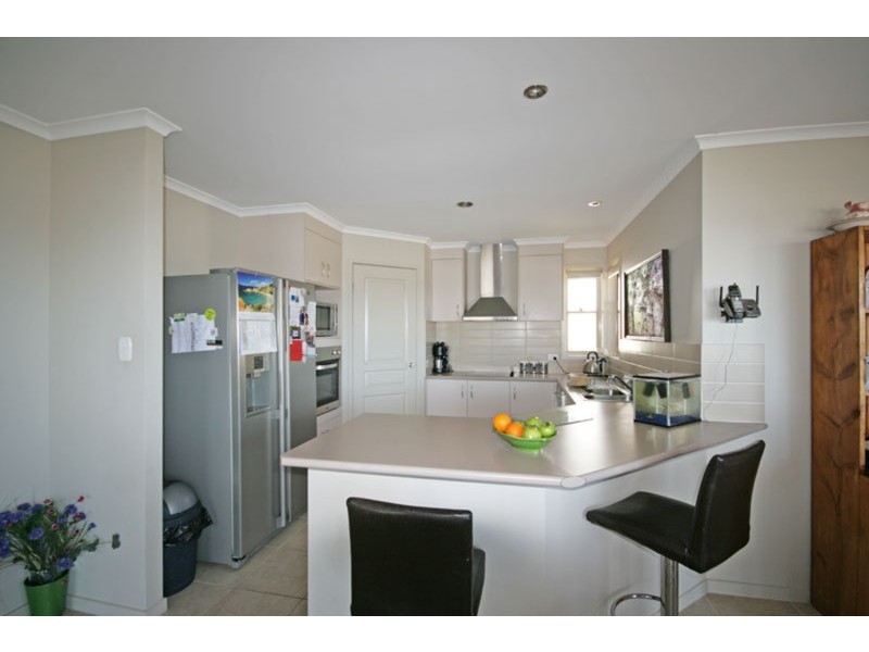 32 Newcastle Drive, Pottsville NSW 2489