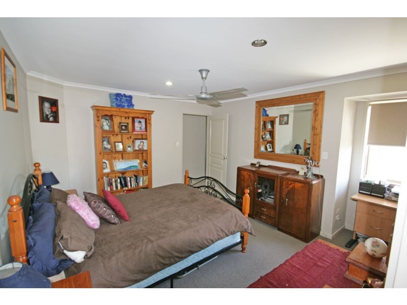 32 Newcastle Drive, Pottsville NSW 2489