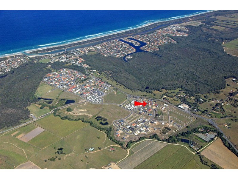 32 Newcastle Drive, Pottsville NSW 2489