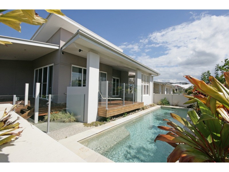 12 Newcastle Drive, Pottsville NSW 2489