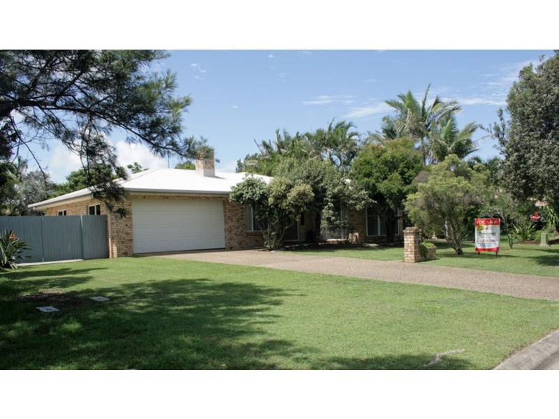 9 Edward Avenue, Pottsville NSW 2489